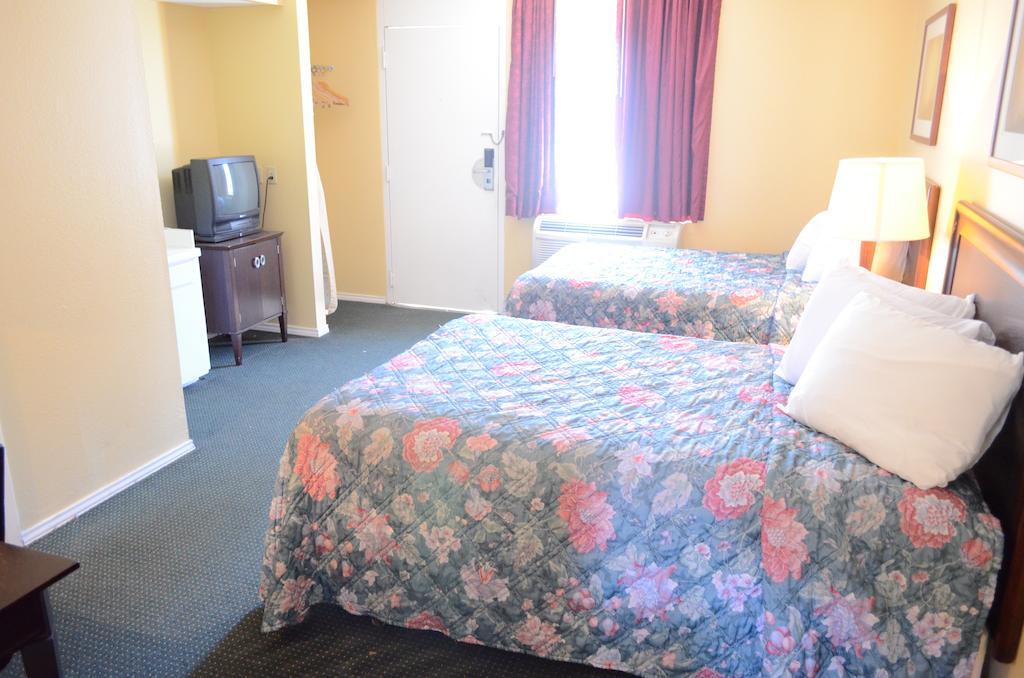 Memorial Inn And Suites Houston Bagian luar foto