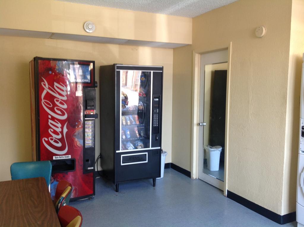 Memorial Inn And Suites Houston Bagian luar foto